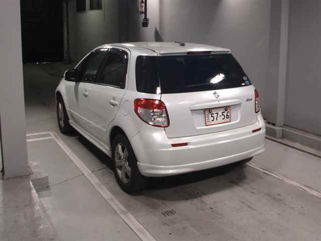 2010 SUZUKI SX-4 